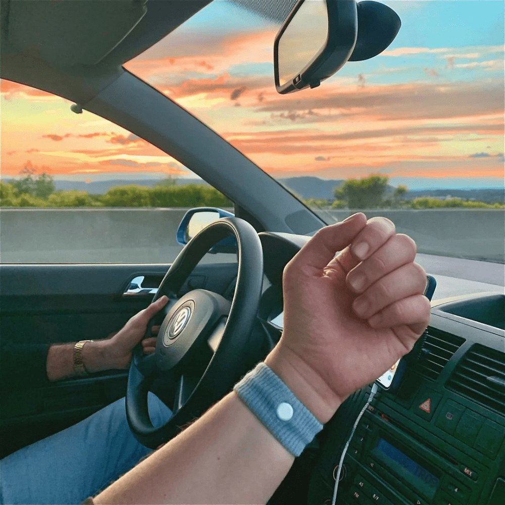 Anti - Nausea Acupressure Band - MimiBelt